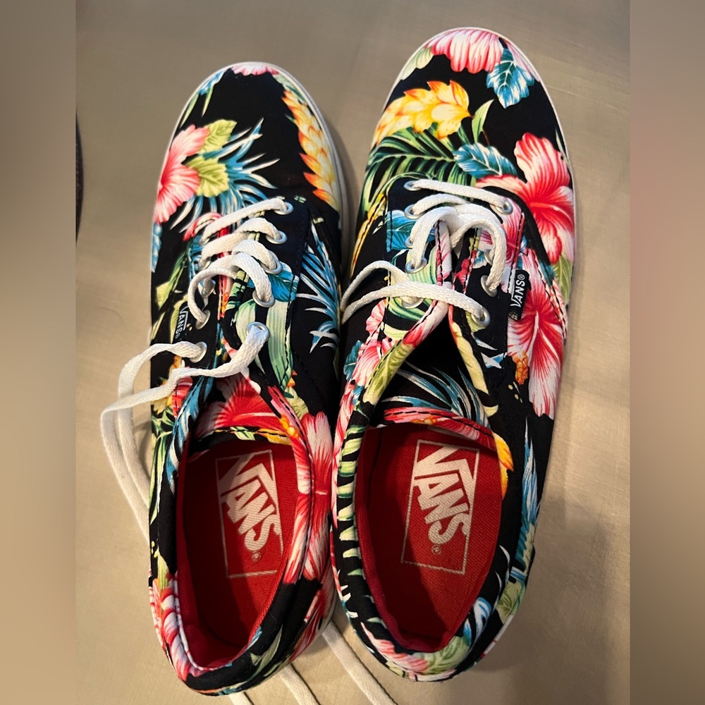Vans Floral Print Canvas Sneakers Size 7 EUC